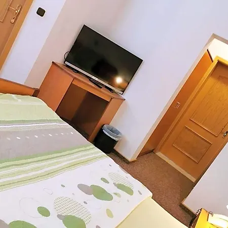Heidkrug Hotel *